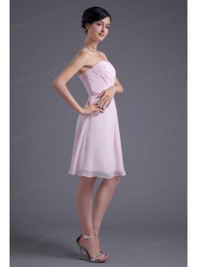 Lovely Pink Empire Strapless Knee-length Chiffon Ruching Prom Dress