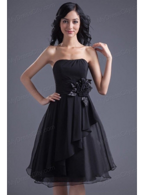 A-line Black Strapless Knee-length Hand Made Flowers Prom Dress