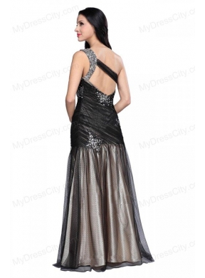 Sexy Column One Shoulder Ruching Criss Cross Black Tulle Prom Dress