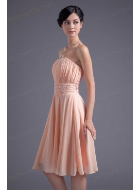 Elegant Empire Strapless V-neck Knee-length Chiffon Peach Prom Dress with Beading