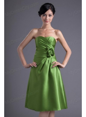 A-line Sweetheart Spring Green Ruching Hand Made Flower Prom Dress