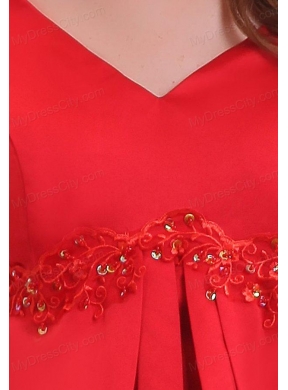 Empire V-neck Short Sleeves Appliques Satin Prom Dress in Red