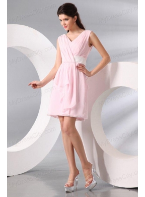 Column Baby Pink V-neck Chiffon Short Prom Cocktail Dress