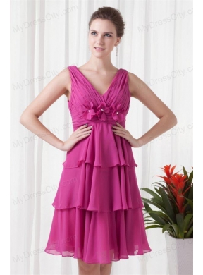 Empire V-neck Knee-length Fuchsia Chiffon Ruching Prom Dress