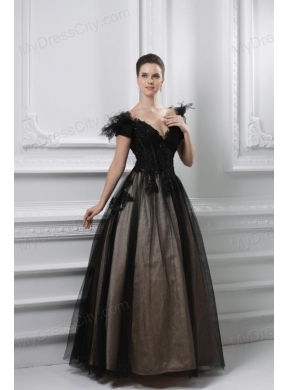 2014 New A-line Appliques V-neck Tulle Black Prom Dress