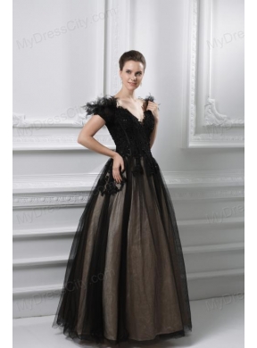 2014 New A-line Appliques V-neck Tulle Black Prom Dress