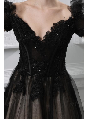 2014 New A-line Appliques V-neck Tulle Black Prom Dress