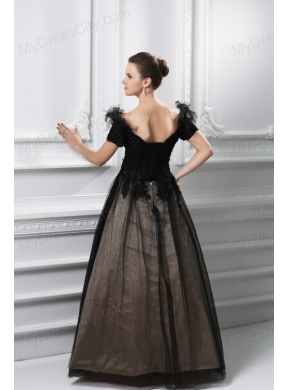 2014 New A-line Appliques V-neck Tulle Black Prom Dress