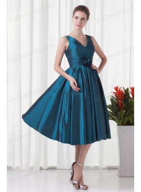 A-line V-neck Teal Taffeta Ruching Knee-length Prom Dress