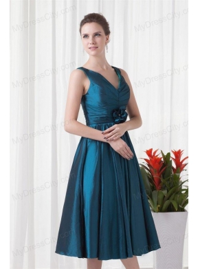 A-line V-neck Teal Taffeta Ruching Knee-length Prom Dress