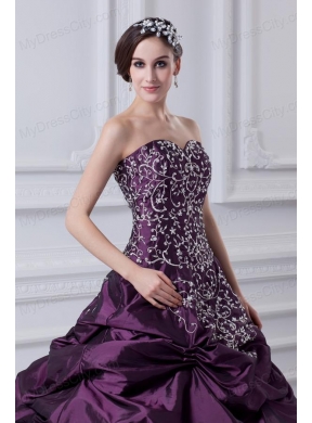 Cheap Eggplant Purple Sweetheart Embroidery and Pick-ups Quinceanera Dress