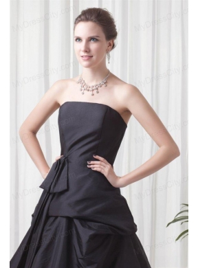 Strapless A-line Black Taffeta Ruche Decorate Quinceanera Dress