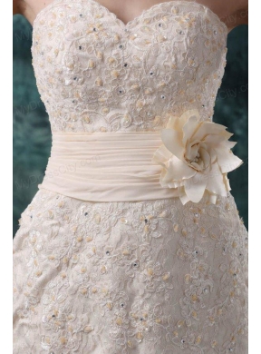 Champagne Column Sweetheart Knee-length Wedding Dress with Flowers