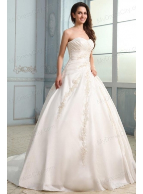 A-Line Court Train Appliques Wedding Dress with Sweetheart