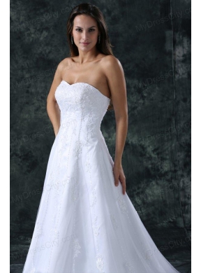 A-Line Sweetheart Court Train Lace and Appliques Organza Wedding Dress