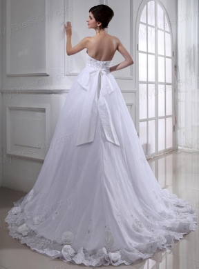 Ball Gown Strapless Appliques and Sequins Wedding Dress in White