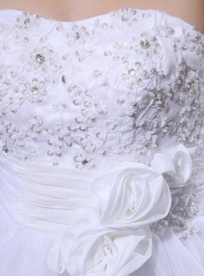 Ball Gown Strapless Appliques and Sequins Wedding Dress in White