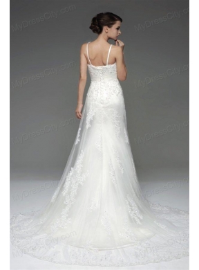 Luxurious Memraid Sweetheart Sweep Train Wedding Dress with Lace