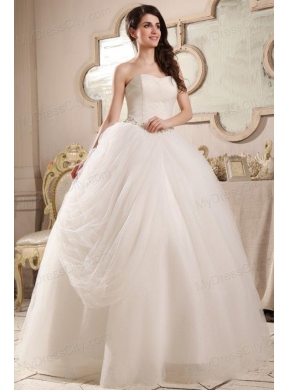 Sweetheart Ball Gown Beaded Decorate Waist Tulle Wedding Dress