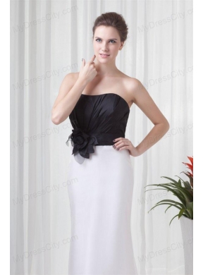 White and Black Column Sweetheart Wedding Dress with Flower