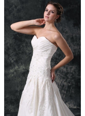 A-Line Sweetheart Taffeta Appliques Court Train Lace Up Wedding Dress