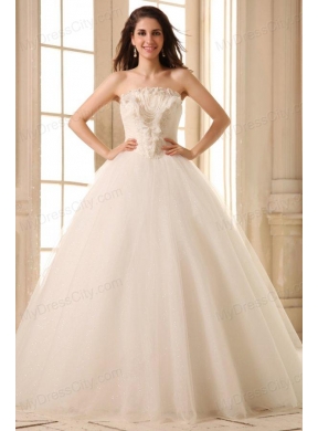 Beaded Decorate Bodice Strapless Ball Gown Tulle Wedding Dress