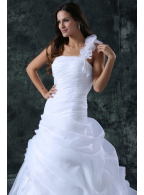 Elegant A-Line Organza Brush Train Zipper Up Wedding Dress with Ruching