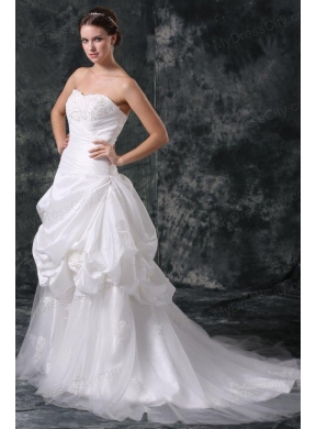 Luxurious A-Line Sweetheart Appliques and Beading Lace Up Wedding Dress