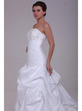 Princess Strapless Beading Taffeta Wedding Dress with Court Train