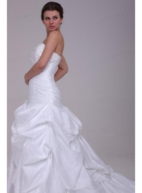 Princess Strapless Beading Taffeta Wedding Dress with Court Train