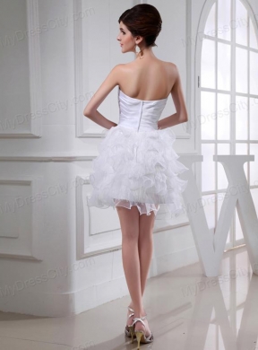 2014Beautiful A-line Sweetheart Organza Ruching Ruffles White Short Wedding Dress