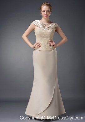 Column V-neck Champagne Long Mother of the Bride Dress Lace Beading