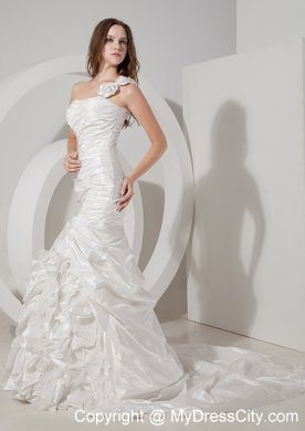 Ruching and Ruffles Hand Made Flowers Court Train Bridal Dress