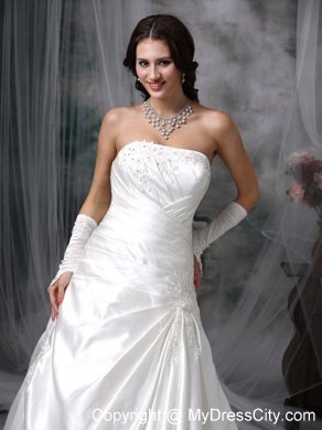 Strapless Court Train Ruching Taffeta Bridal Gown with Appliques and Beading