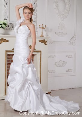 Flowery One Shoulder Court Train Ruched Pick-ups Wedding Dress