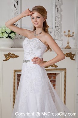 Strapless Sweetheart Court Train Lace Beading Wedding Dress