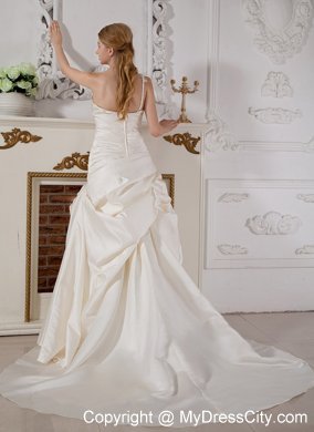 One Shoulder Appliques and Ruching Bridal Dress with Court Train