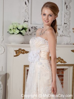 Strapless Hand Made Flowers Sash Lace Bridal Gowns with Court Train