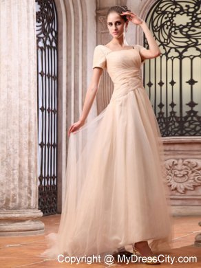 Champagne Short Sleeves Bridal Gowns With Appliques and Brush Train