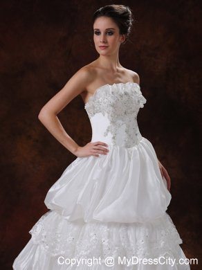 Strapless Chapel Train Beading and Pick-ups Decorate Wedding Dresses