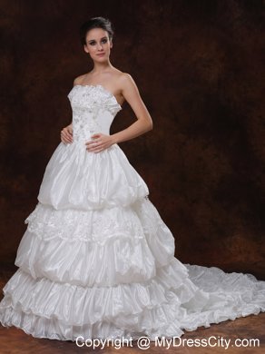 Strapless Chapel Train Beading and Pick-ups Decorate Wedding Dresses