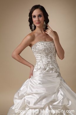 A-line Chapel Train Taffeta Beading and Pick-ups Decorate Wedding Dresses