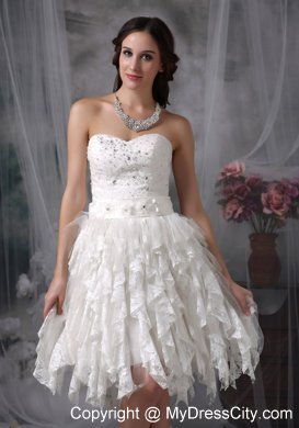 Knee-length Sweetheart Lace Beading Short Wedding Dress with Ruffles