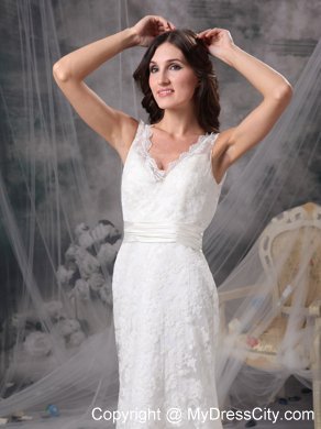 Chic Column V-neck Brush Train Lace Belt Bridal Dress