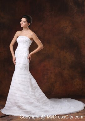 Embroidery Decorate Bodice Organza Layered Wedding Dress