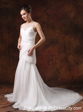 Pearl Decorate Scoop Neckline Ruched Court Train Wedding Dress