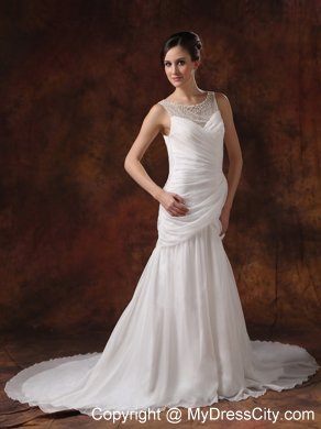 Pearl Decorate Scoop Neckline Ruched Court Train Wedding Dress