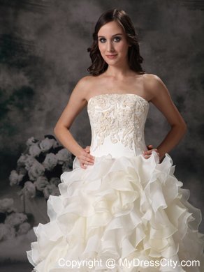 Ruffles with Hand Made Flowers Chapel Wedding Dress with Appliques