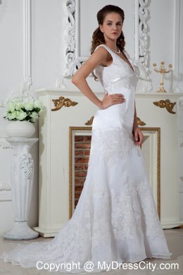 Noble Sheathy V-neck Court Train Organza and Lace Appliqued Wedding Dress