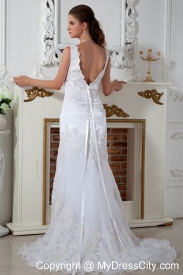 Noble Sheathy V-neck Court Train Organza and Lace Appliqued Wedding Dress